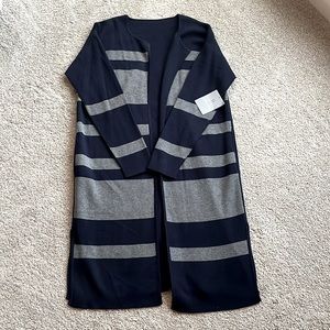 NEW WITH TAGS: Athleta reversible explore sweater coat- navy and gray